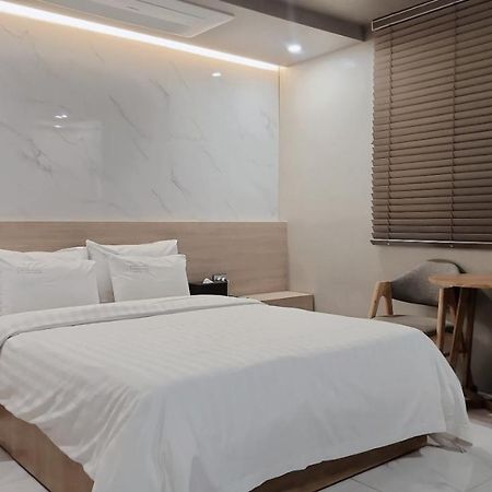 Shire Hotel Busan Station Εξωτερικό φωτογραφία